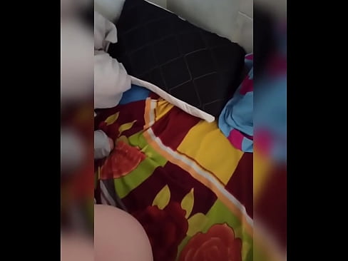 ❤️ Minu toakaaslane jääb üksi koju, sest tema abikaasa läheb puhkusele ja ma kasutan võimalust teda nussida ja täita tema perse piimaga ️ Just porn at us ❌